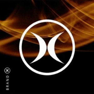 小黄鸭精品亚洲国产成人
